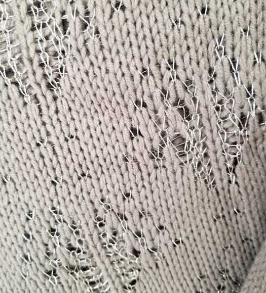 HOLIDAY COLLECTION- HEATHER Gray Silver Sweater - Picture 4 of 4